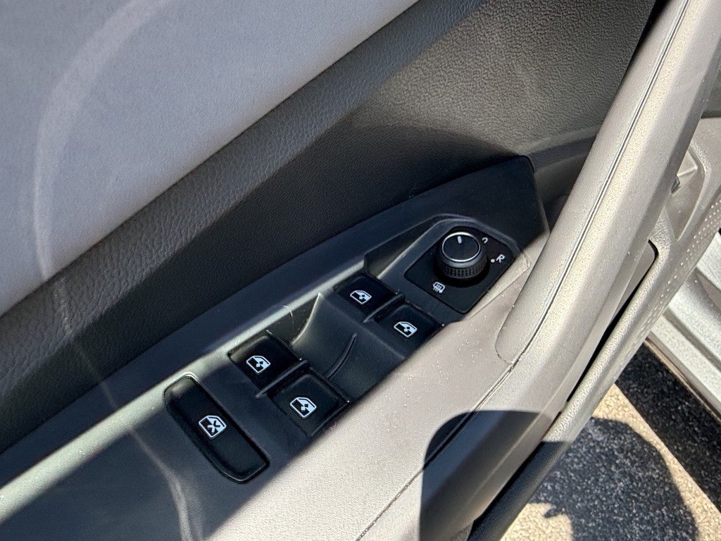 2026 Volkswagen Jetta SE Auto