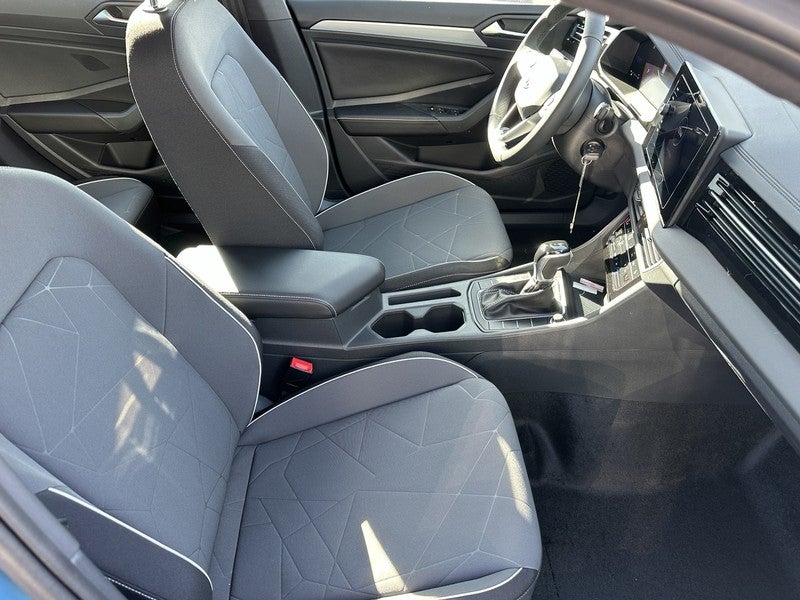 2026 Volkswagen Jetta Sport Auto