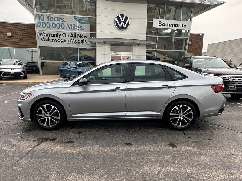 2025 Volkswagen Jetta Sport Auto