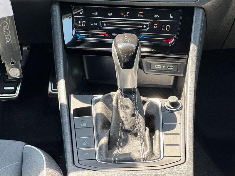 2025 Volkswagen Jetta Sport Auto