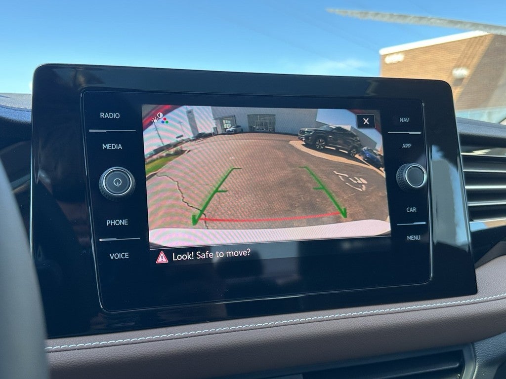 2026 Volkswagen Jetta SEL Auto