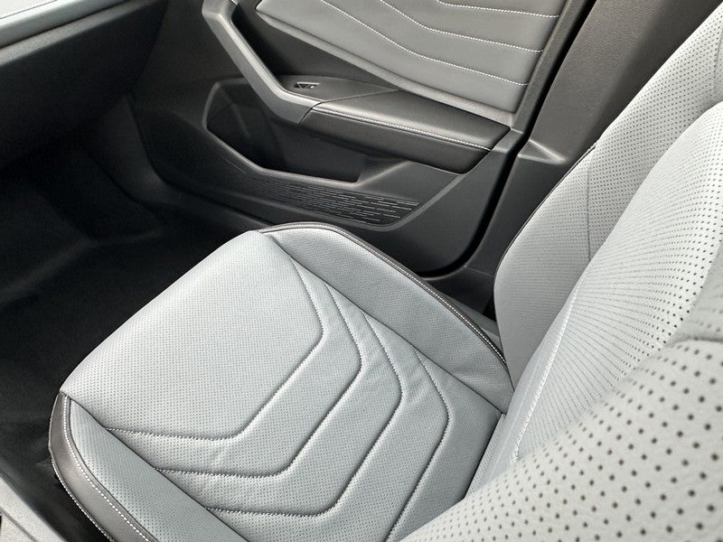 2026 Volkswagen Jetta SEL Auto