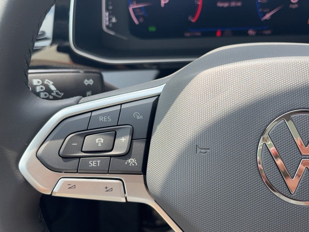 2026 Volkswagen Jetta SEL Auto