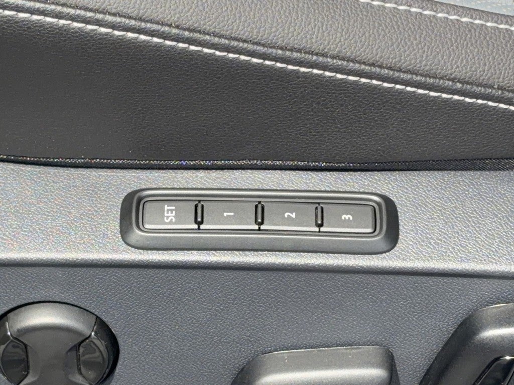 2026 Volkswagen Jetta SEL Auto