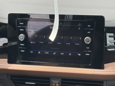 2026 Volkswagen Jetta SEL Auto