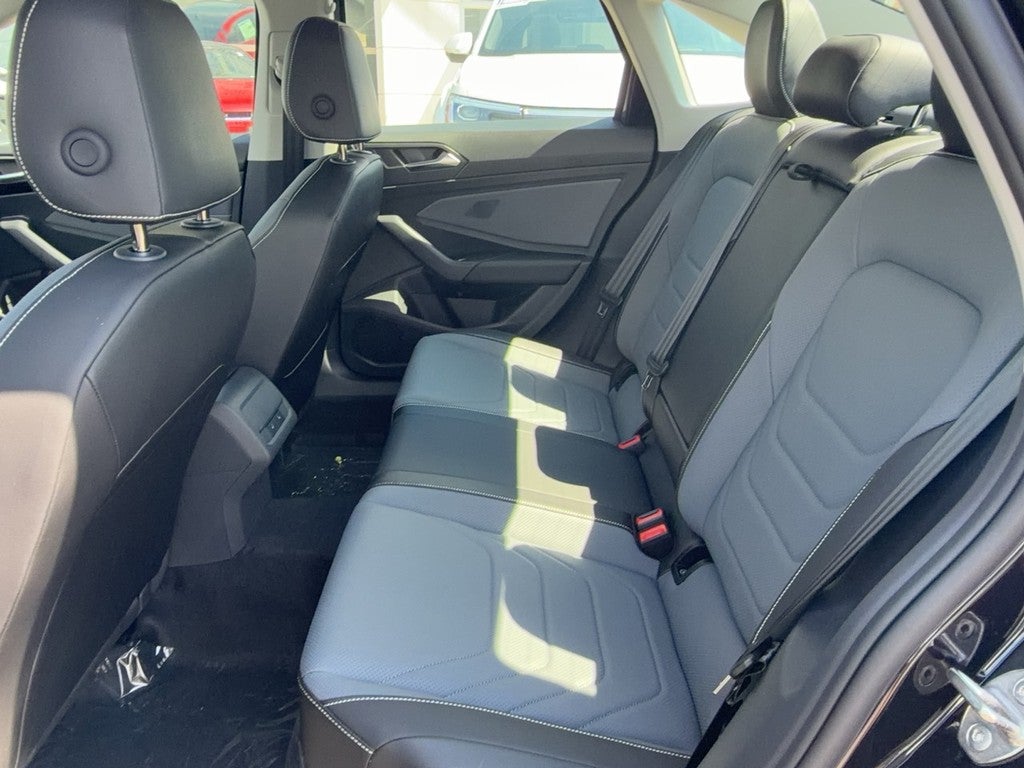 2026 Volkswagen Jetta SEL Auto