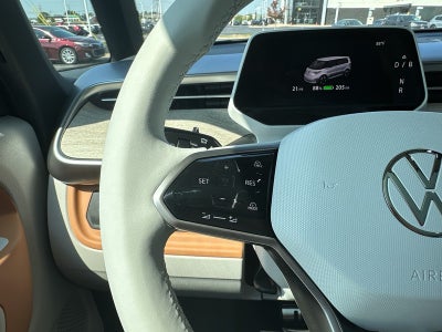 2025 Volkswagen ID. Buzz Pro S Plus 4MOTION w/Two-Tone