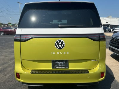2025 Volkswagen ID. Buzz Pro S Plus 4MOTION w/Two-Tone