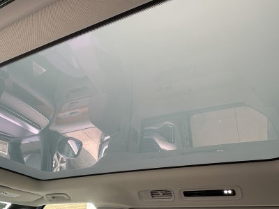 2025 Volkswagen ID. Buzz Pro S Plus 4MOTION w/Two-Tone