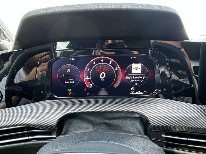 2025 Volkswagen Golf GTI 2.0T SE DSG