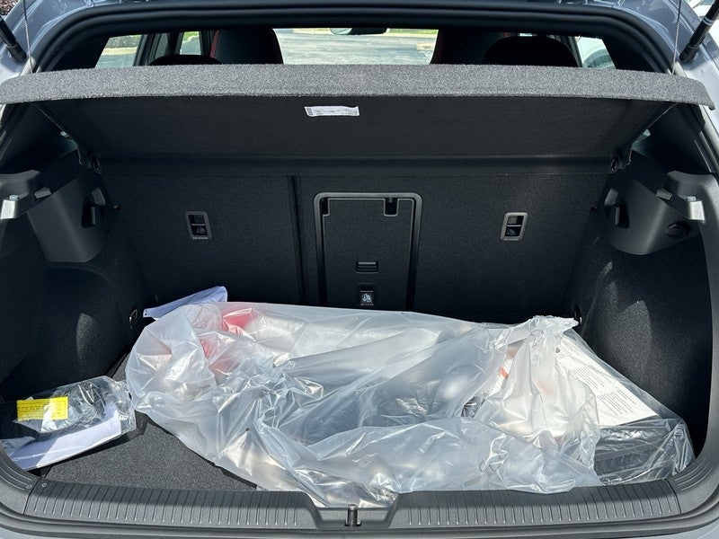 2025 Volkswagen Golf GTI 2.0T SE DSG