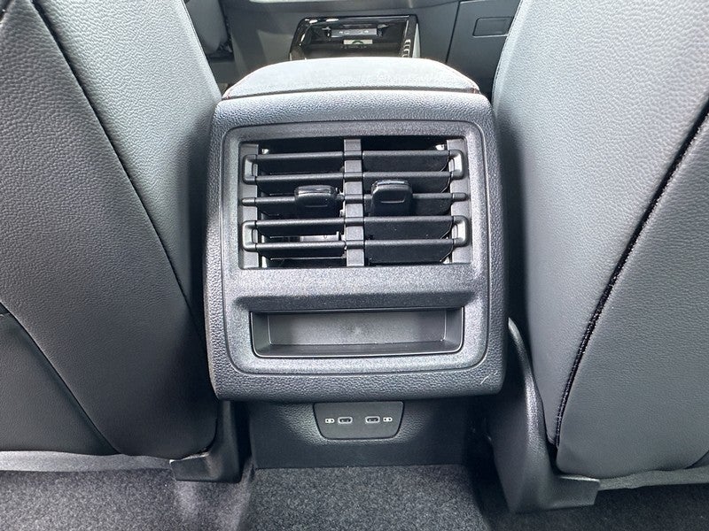 2025 Volkswagen Golf GTI 2.0T SE DSG