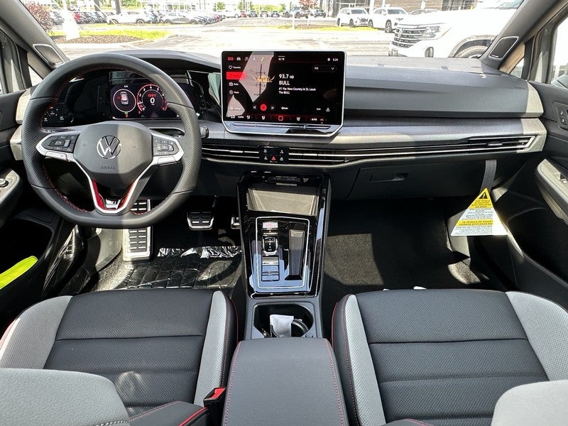 2025 Volkswagen Golf GTI 2.0T SE DSG