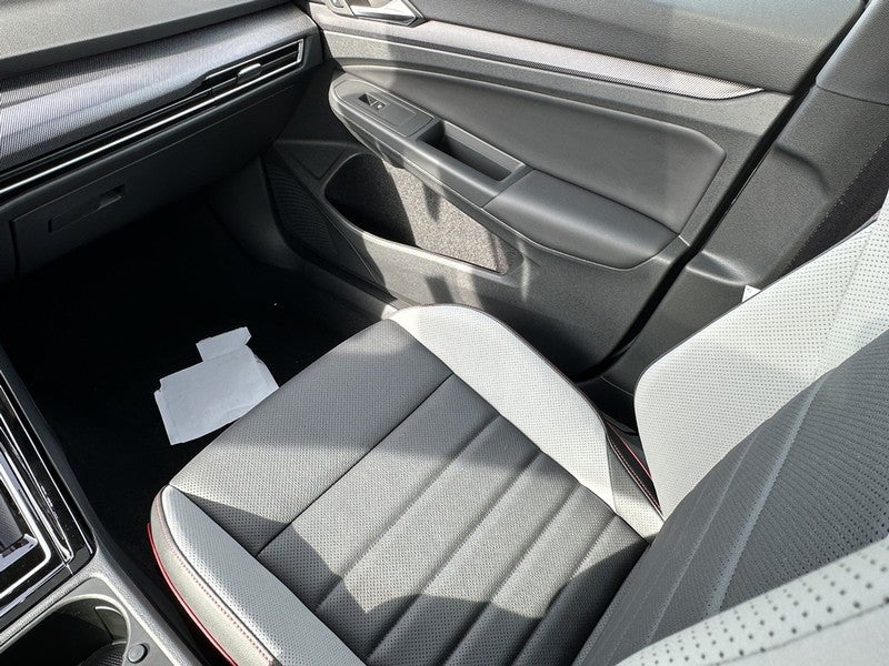 2025 Volkswagen Golf GTI 2.0T SE DSG