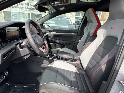 2025 Volkswagen Golf GTI 2.0T SE DSG