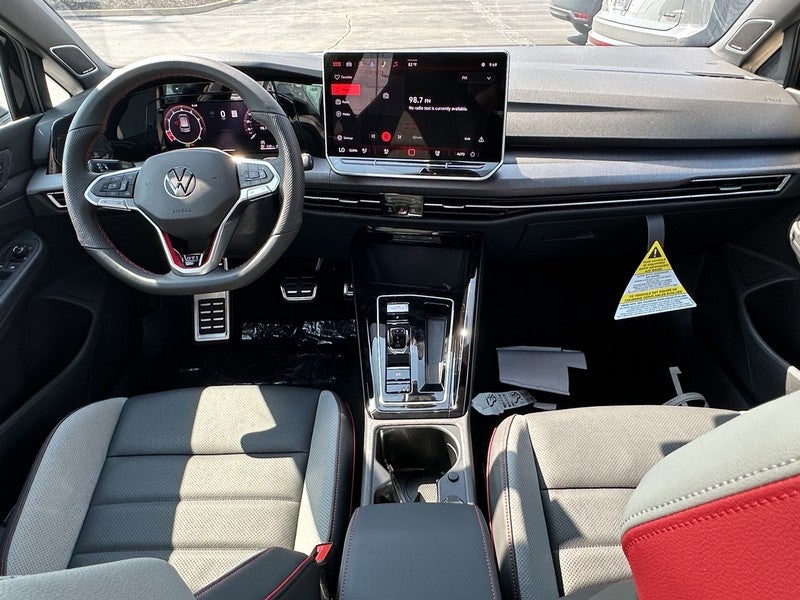 2025 Volkswagen Golf GTI 2.0T SE DSG