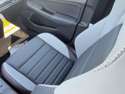 2026 Volkswagen Golf GTI 2.0T SE DSG