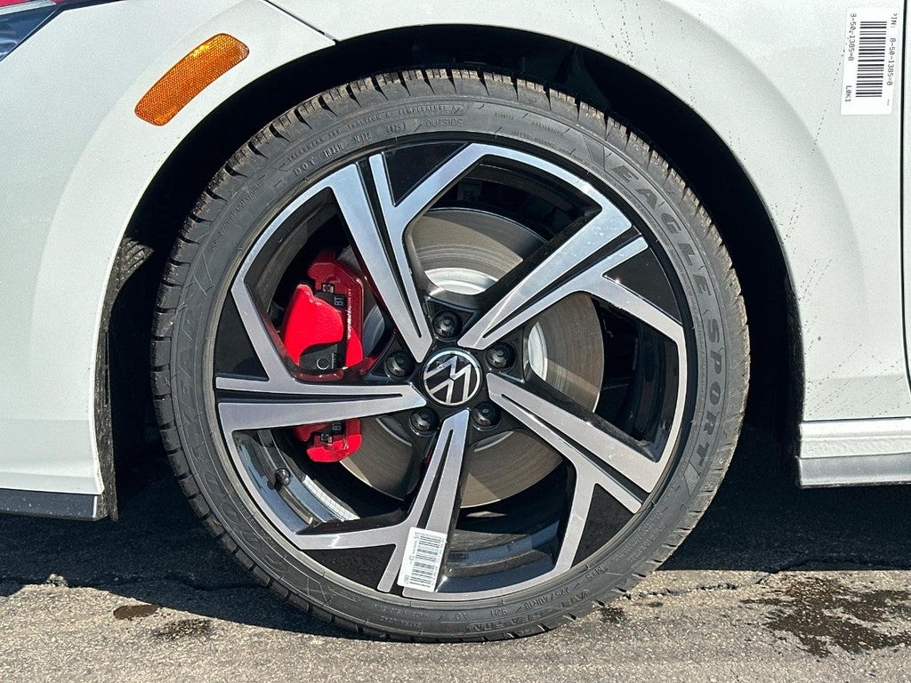 2026 Volkswagen Golf GTI 2.0T SE DSG