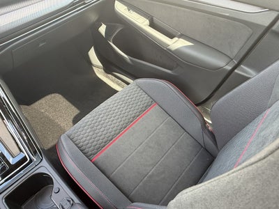 2026 Volkswagen Golf GTI 2.0T SE DSG