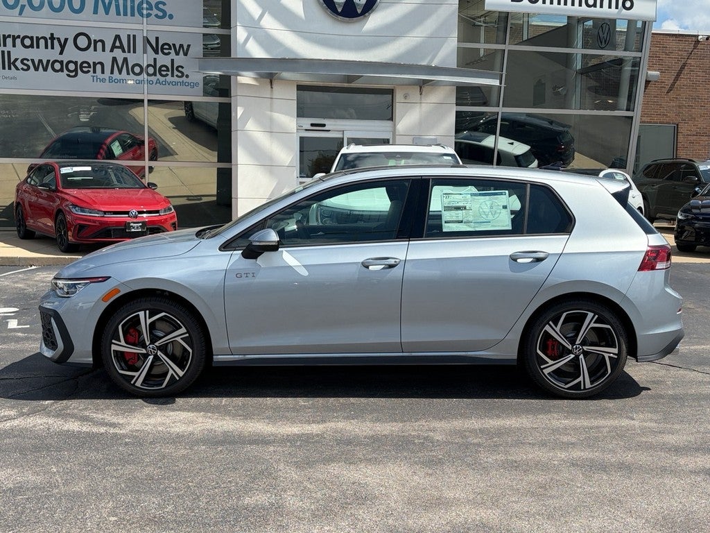 2026 Volkswagen Golf GTI 2.0T SE DSG