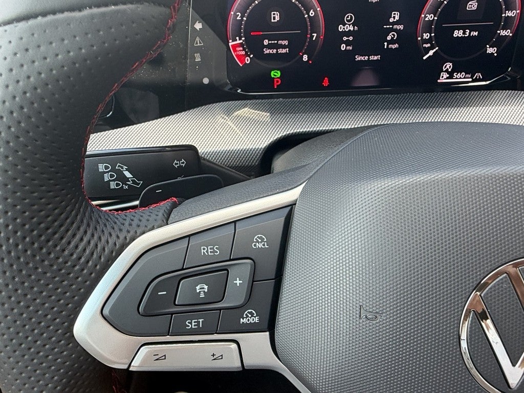 2026 Volkswagen Golf GTI 2.0T SE DSG