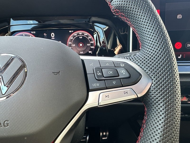 2026 Volkswagen Golf GTI 2.0T SE DSG